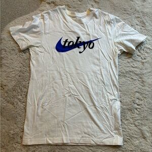 NWOT Nike Tokyo S Athletic Fit